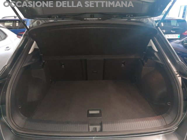 VOLKSWAGEN T-Roc usata, con Cerchi in lega