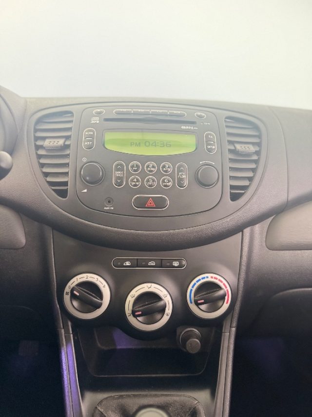 HYUNDAI i10 usata 15