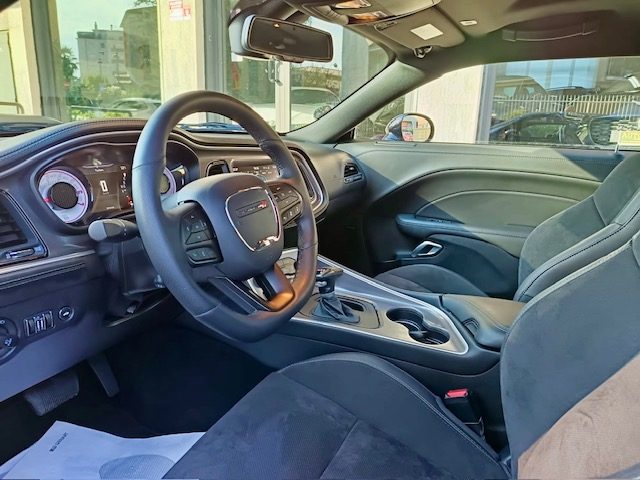 DODGE Challenger usata, con Boardcomputer