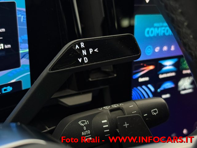 RENAULT Austral usata, con Touch screen