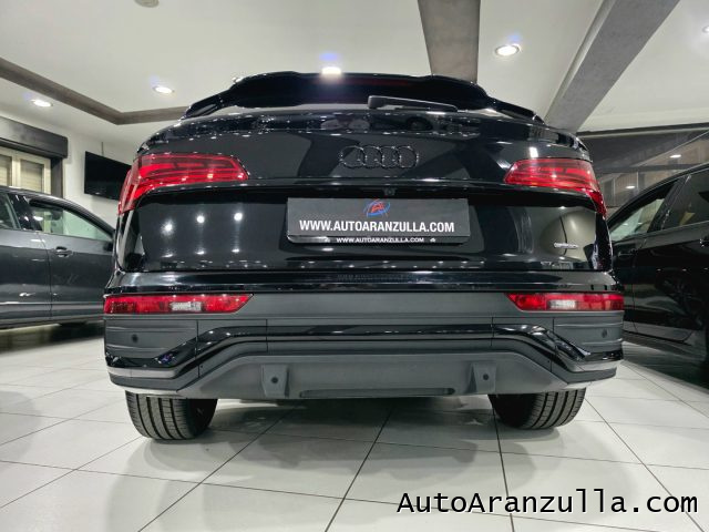 AUDI Q5 usata, con Sedile posteriore sdoppiato