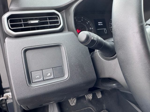 DACIA Duster usata, con ESP