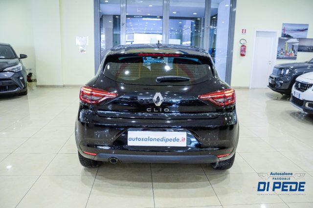RENAULT Clio usata, con Autoradio