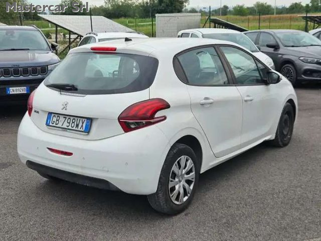 PEUGEOT 208 usata, con Boardcomputer