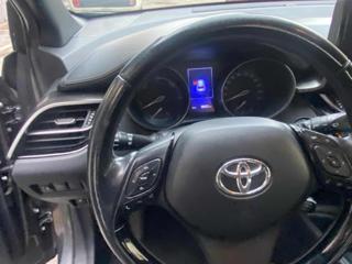 TOYOTA C-HR usata 6