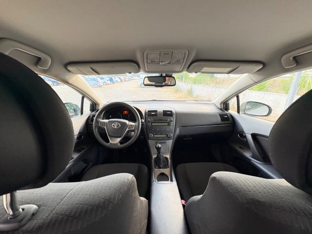 TOYOTA Avensis usata 49