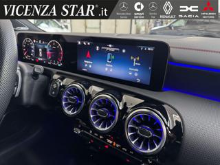 MERCEDES-BENZ CLA 200 usata, con Controllo automatico clima