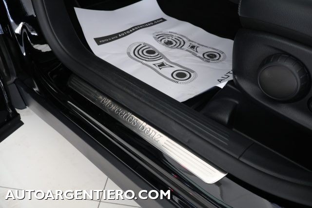 MERCEDES-BENZ GLB 180 usata, con Boardcomputer