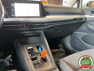 VOLKSWAGEN Golf usata, con Controllo automatico clima