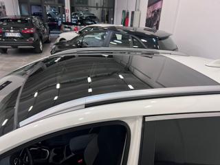 NISSAN Qashqai usata, con USB