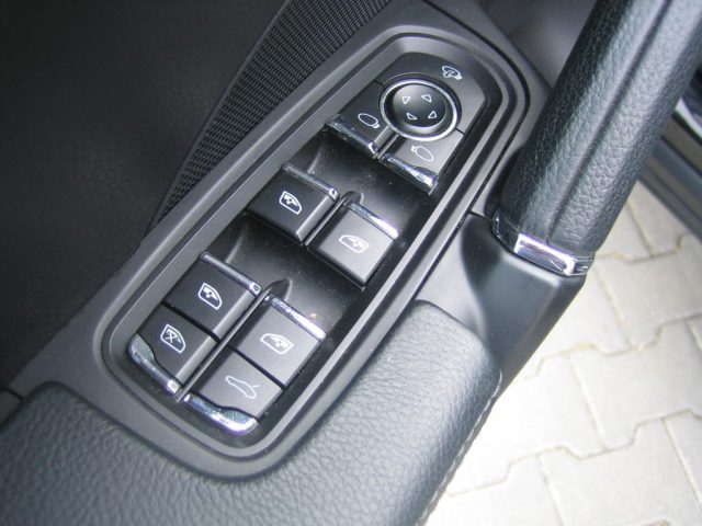 PORSCHE Cayenne usata, con Immobilizzatore elettronico