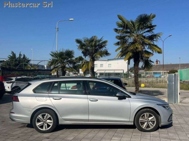 VOLKSWAGEN Golf Variant usata, con Alzacristalli elettrici