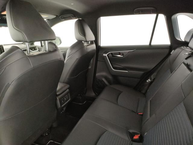 TOYOTA RAV 4 usata, con Luci diurne LED