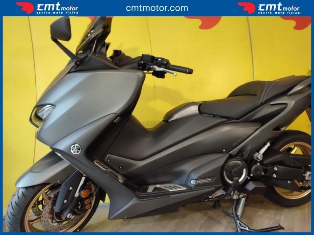 YAMAHA T-Max 560 usata 7