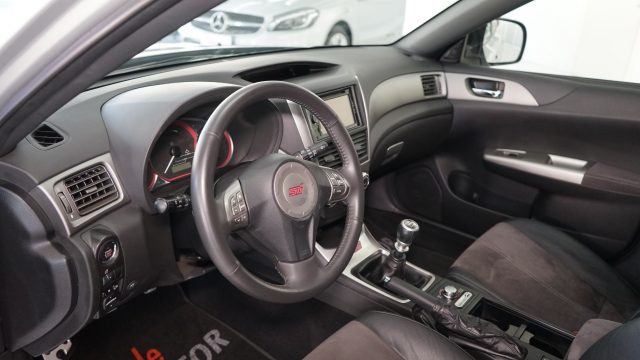 SUBARU Impreza usata, con Autoradio