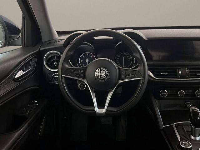 ALFA ROMEO Stelvio usata, con Park Distance Control