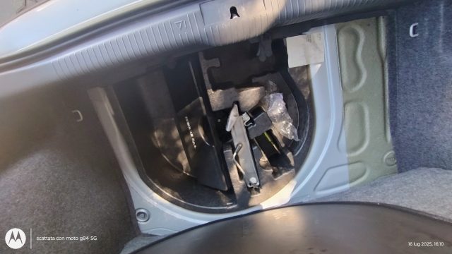 VOLKSWAGEN Polo usata, con Specchietto retrovisore con funzione antiabbagliamento