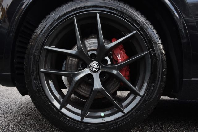 ALFA ROMEO Stelvio usata, con Alzacristalli elettrici