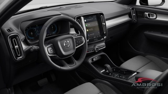 VOLVO XC40 usata 8