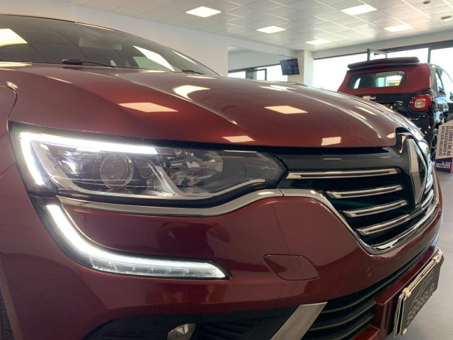 RENAULT Talisman usata, con Sensori di parcheggio anteriori