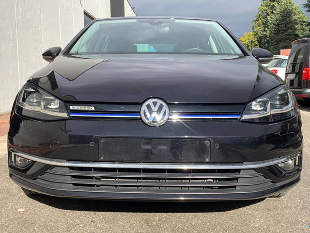 VOLKSWAGEN Golf usata, con Isofix