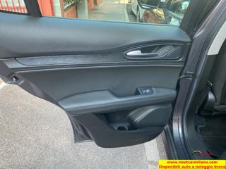 ALFA ROMEO Stelvio usata, con Volante in pelle