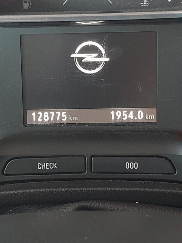 OPEL Crossland usata, con Sistema di navigazione