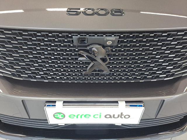 PEUGEOT 5008 usata, con Autoradio