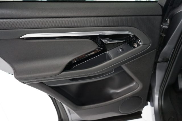 LAND ROVER Range Rover Evoque usata, con Isofix