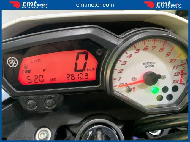 YAMAHA FZ8 usata 4