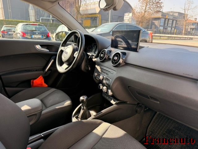 AUDI A1 usata, con Autoradio