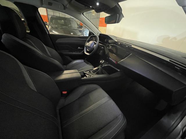 PEUGEOT 308 usata, con Park Distance Control