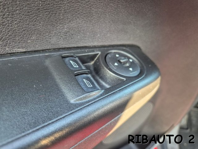 FORD Tourneo Courier usata, con Interni in pelle