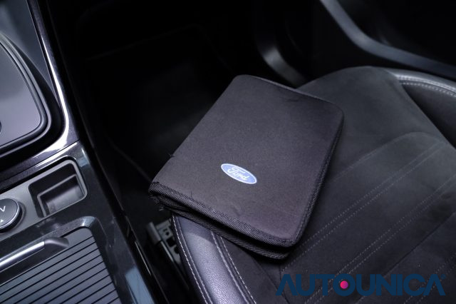 FORD Kuga usata, con Monitoraggio pressione pneumatici