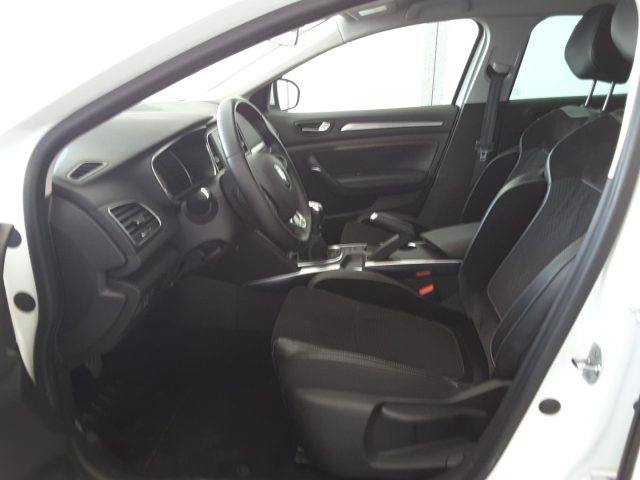 RENAULT Megane usata, con Alzacristalli elettrici