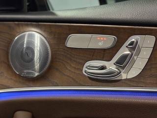 MERCEDES-BENZ E 300 usata, con Volante in pelle