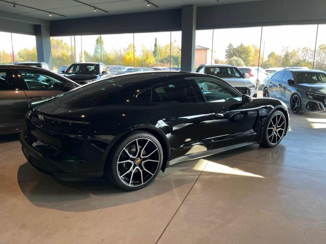 PORSCHE Taycan usata, con Autoradio