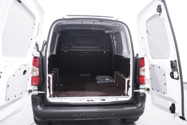 OPEL Combo usata 23