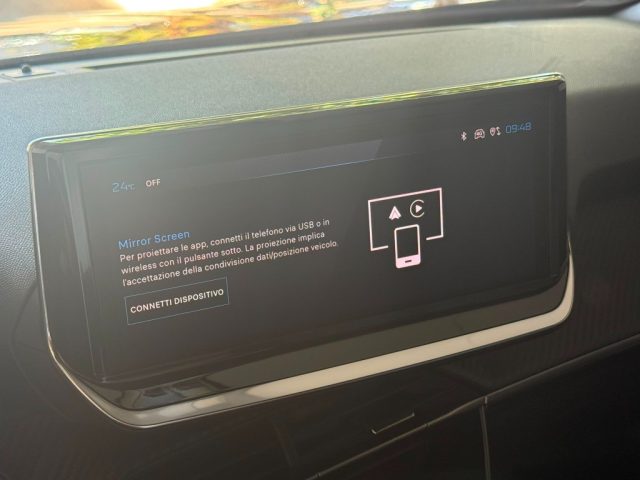 PEUGEOT 2008 usata, con Specchietti laterali elettrici
