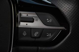 PEUGEOT 408 usata, con Sedili sportivi