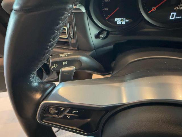 PORSCHE Macan usata, con Fendinebbia