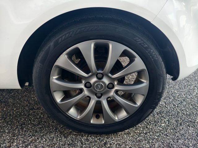 OPEL Corsa usata, con Climatizzatore