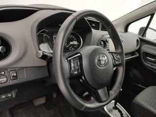 TOYOTA Yaris usata 69