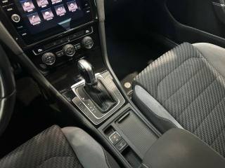 VOLKSWAGEN Golf usata, con Controllo trazione