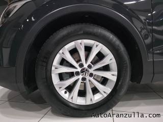 VOLKSWAGEN Tiguan usata, con Vivavoce