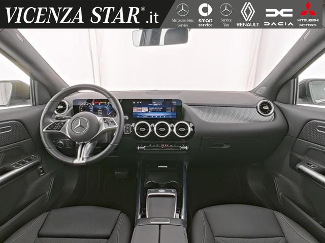 MERCEDES-BENZ GLA 180 usata, con Alzacristalli elettrici