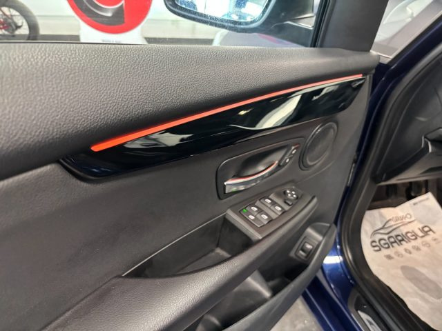 BMW 216 usata, con Controllo automatico clima