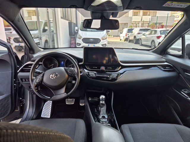 TOYOTA C-HR usata, con Fendinebbia