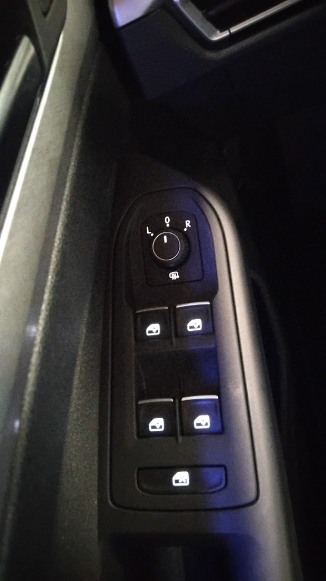 VOLKSWAGEN Golf usata 24