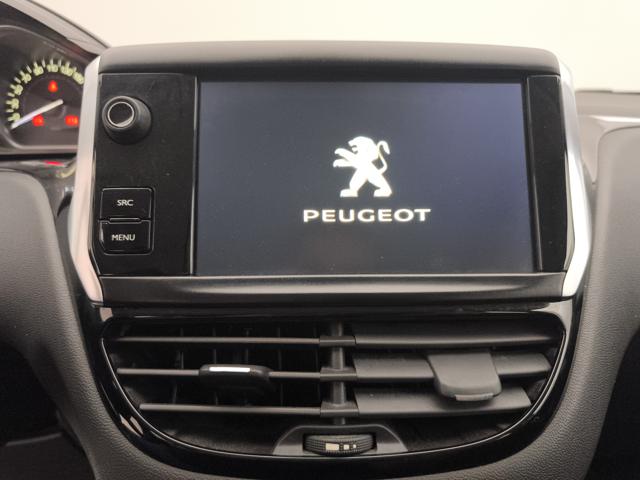 PEUGEOT 208 usata, con Touch screen